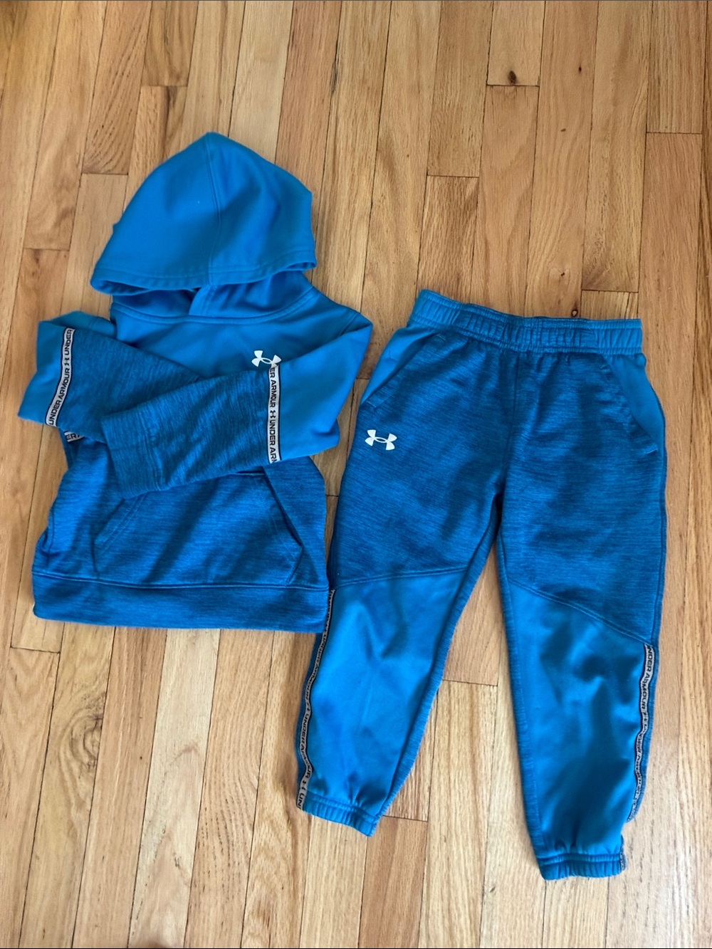 Under Armour Boys 2pc set